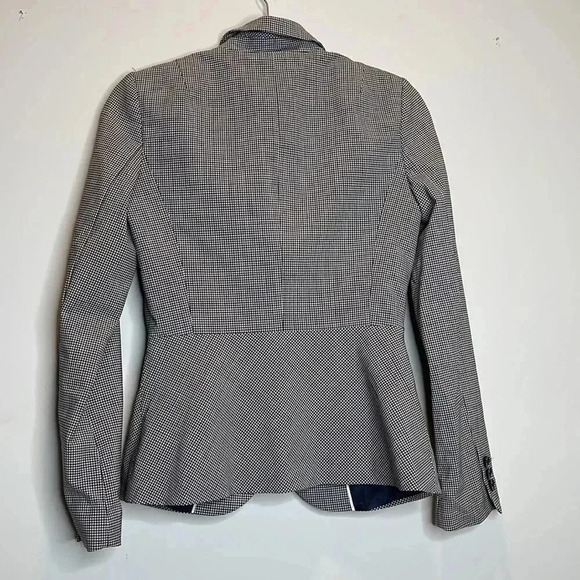 Banana Republic Stripped Blazer  - Picture 7 of 8